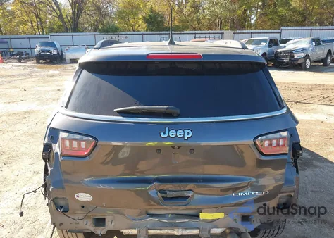 2021 Jeep Compass Limited 4X4 z USA, uszkodzony, nr VIN 3C4NJDCB5MT520050